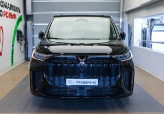 Подержанный автомобиль Voyah Dream 2023 года (2 фото)