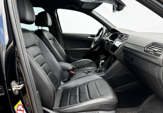 Подержанный автомобиль Volkswagen Tiguan 2021 года (10 фото)