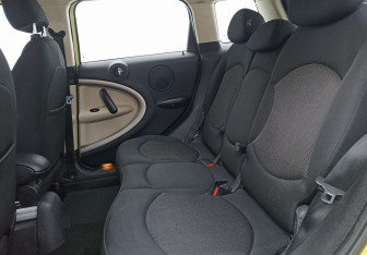 Подержанный автомобиль MINI Countryman 2012 года (11 фото)