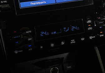 Подержанный автомобиль Hyundai Tucson 2022 года (16 фото)