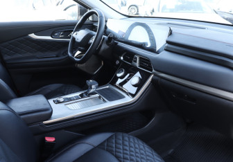 Подержанный автомобиль Exeed TXL 2023 года (9 фото)