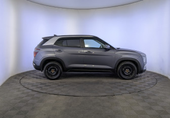 Подержанный автомобиль Hyundai Creta 2021 года (4 фото)