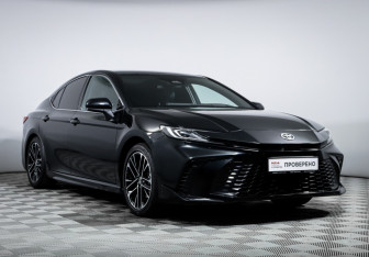 Подержанный автомобиль Toyota Camry Sedan 2024 года (3 фото)