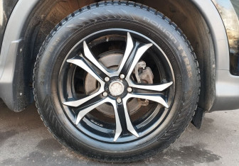 Подержанный автомобиль Honda CR-V 2013 года (13 фото)