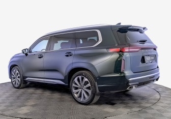 Подержанный автомобиль Exeed VX 2023 года (7 фото)