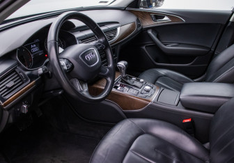 Подержанный автомобиль Audi A6 Sedan 2013 года (10 фото)