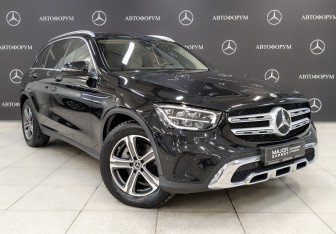 Подержанный автомобиль Mercedes-Benz GLC Coupe 2022 года (3 фото)