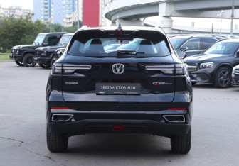 Подержанный автомобиль Changan CS55PLUS 2023 года (6 фото)