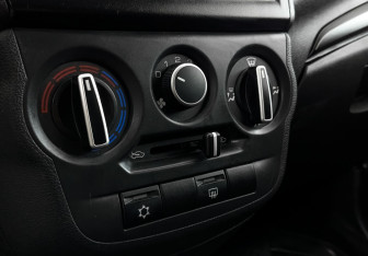 Подержанный автомобиль LADA (ВАЗ) Granta Liftback 2022 года (21 фото)