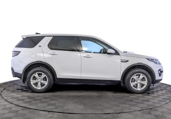 Подержанный автомобиль Land Rover Discovery Sport 2019 года (4 фото)