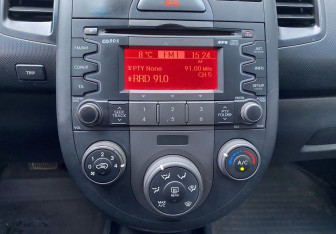 Подержанный автомобиль Kia Soul 2011 года (12 фото)