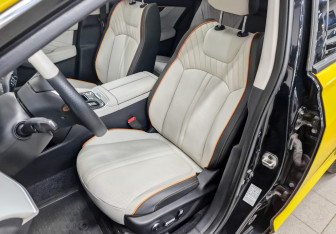 Подержанный автомобиль DongFeng Shine Max 2023 года (20 фото)