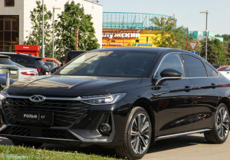 Подержанный автомобиль Chery Arrizo 8 2023 года (26 фото)