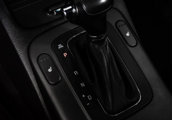 Подержанный автомобиль Kia Cerato Sedan 2013 года (14 фото)