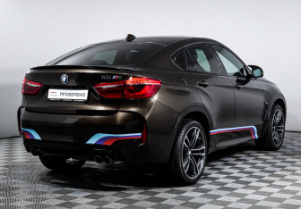 Подержанный автомобиль BMW X6 M 2018 года (5 фото)