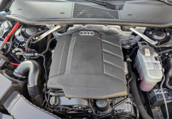 Подержанный автомобиль Audi A6 Sedan 2021 года (9 фото)