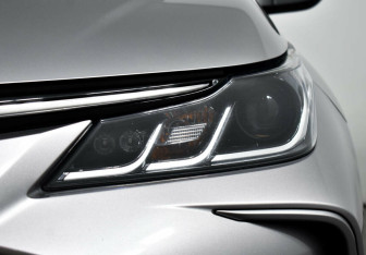 Подержанный автомобиль Toyota Corolla Sedan 2021 года (7 фото)