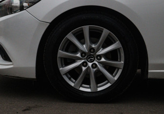 Подержанный автомобиль Mazda 6 Sedan 2013 года (21 фото)