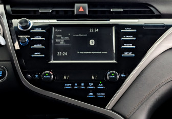 Подержанный автомобиль Toyota Camry Sedan 2019 года (15 фото)