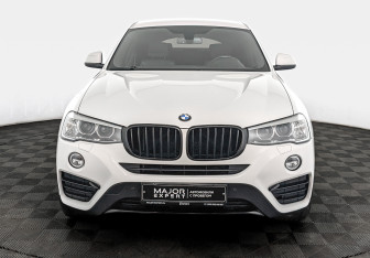 Подержанный автомобиль BMW X4 2018 года (2 фото)