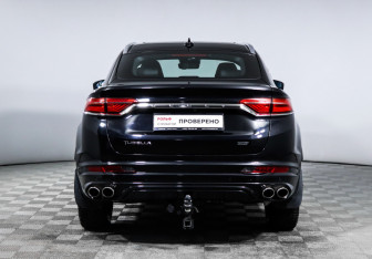 Подержанный автомобиль Geely Tugella 2022 года (6 фото)