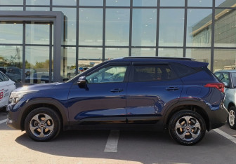 Подержанный автомобиль Kia Seltos 2020 года (8 фото)
