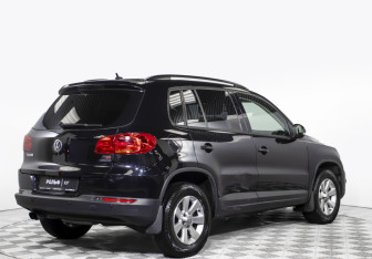Подержанный автомобиль Volkswagen Tiguan 2013 года (5 фото)