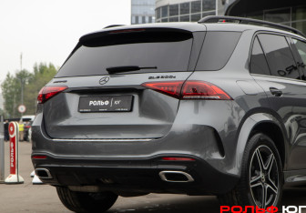 Подержанный автомобиль Mercedes-Benz GLE 2019 года (24 фото)