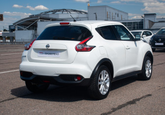Подержанный автомобиль Nissan Juke 2014 года (5 фото)