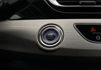 Подержанный автомобиль Changan CS75 2022 года (17 фото)