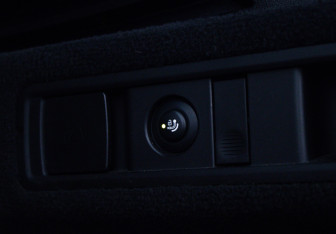 Подержанный автомобиль BMW X5 2021 года (19 фото)