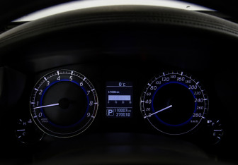 Подержанный автомобиль Infiniti QX50 2016 года (9 фото)