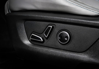 Подержанный автомобиль Changan UNI-T 2023 года (20 фото)