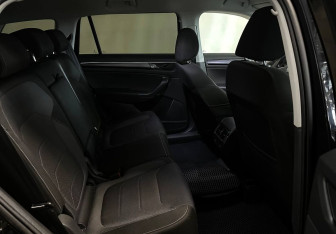 Подержанный автомобиль Skoda Kodiaq 2019 года (14 фото)