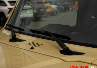Подержанный автомобиль Suzuki Jimny 2020 года (23 фото)