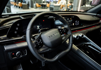 Новый Exeed RX 2025 (18 фото)