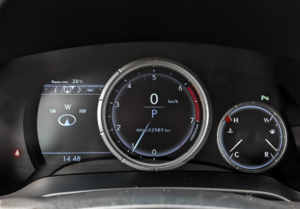 Подержанный автомобиль Lexus RX 2019 года (16 фото)