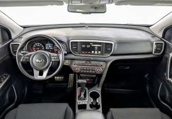 Подержанный автомобиль Kia Sportage 2021 года (14 фото)