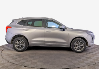 Подержанный автомобиль Haval Jolion 2022 года (4 фото)