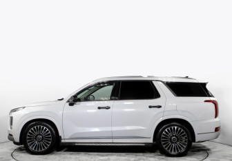 Подержанный автомобиль Hyundai Palisade 2021 года (6 фото)