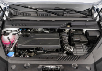 Подержанный автомобиль Chery Tiggo 8 Pro Max 2023 года (6 фото)