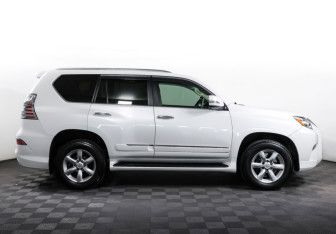 Подержанный автомобиль Lexus GX 2017 года (4 фото)