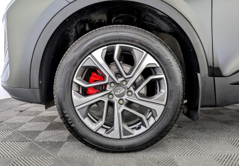 Подержанный автомобиль Chery Tiggo 7 Pro Max 2025 года (18 фото)