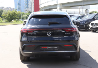 Подержанный автомобиль Mercedes-Benz EQC 2020 года (6 фото)