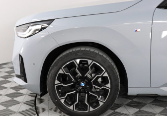 Новый BMW X3 2025 (8 фото)