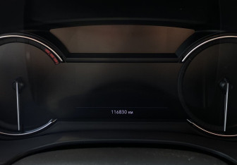 Подержанный автомобиль Cadillac XT5 2021 года (32 фото)