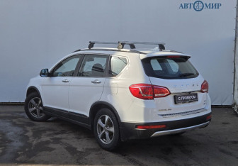 Подержанный автомобиль Haval H6 2015 года (6 фото)