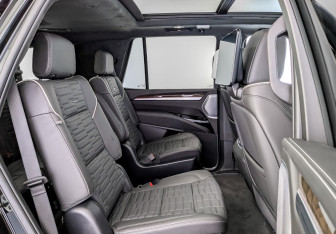 Новый Cadillac Escalade Suv 2024 (12 фото)