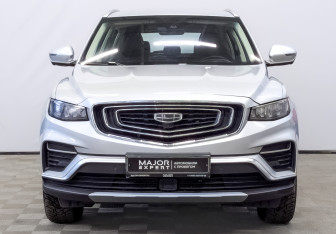 Подержанный автомобиль Geely Atlas Pro 2023 года (2 фото)