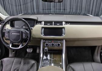 Подержанный автомобиль Land Rover Range Rover Sport 2017 года (27 фото)